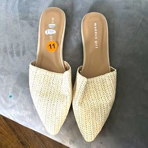 Madden girl woven slides